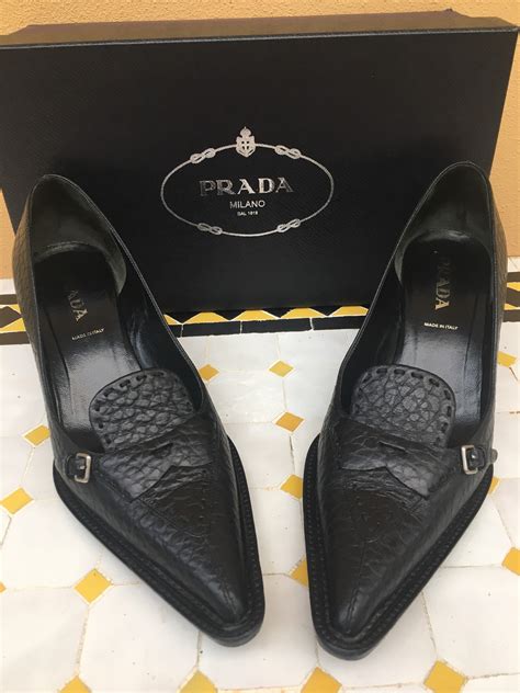 prada women's slippers